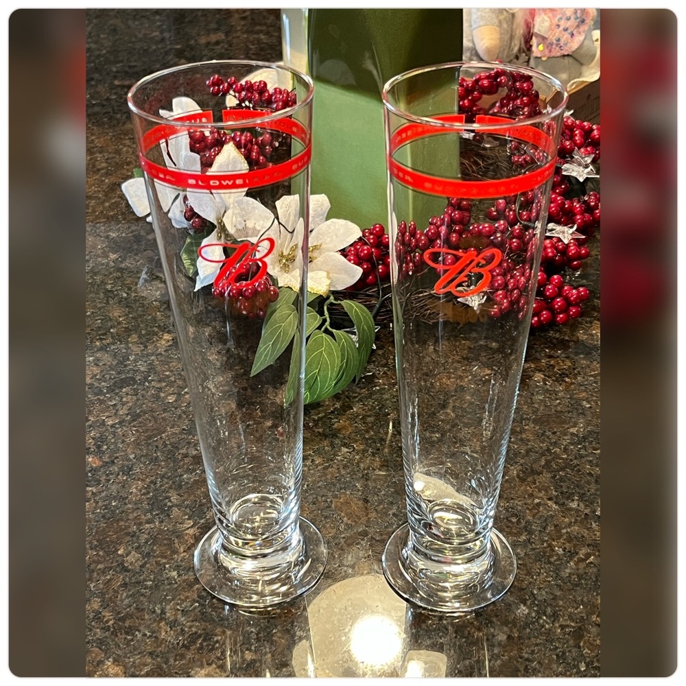 Libbey-Vintage Pair of Budweiser Pilsner/Beer Glasses With Silver Leaf  Design.
